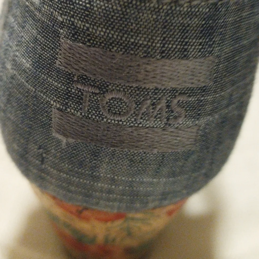 Toms Blue Chambray Hisbiscus Floral Cork Platform Wedge Ankle Strap Sandals